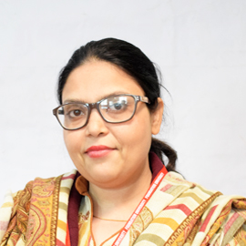 Qurat ul Ain (Lecturer)